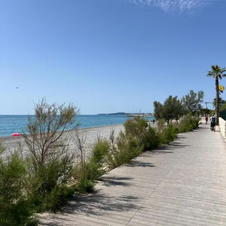Daire Charmant Studio Villeneuve-Loubet