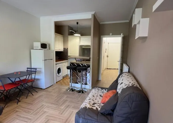 Apartamento Charmant Studio Villeneuve-Loubet